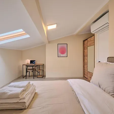 Refined 2br With Terrace And Bosphorus View דירה